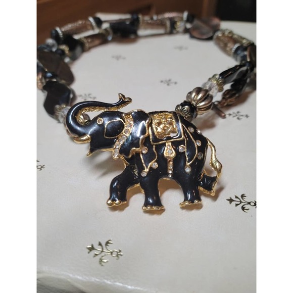 Vintage Assemblage Elephant Necklace - Picture 1 of 3